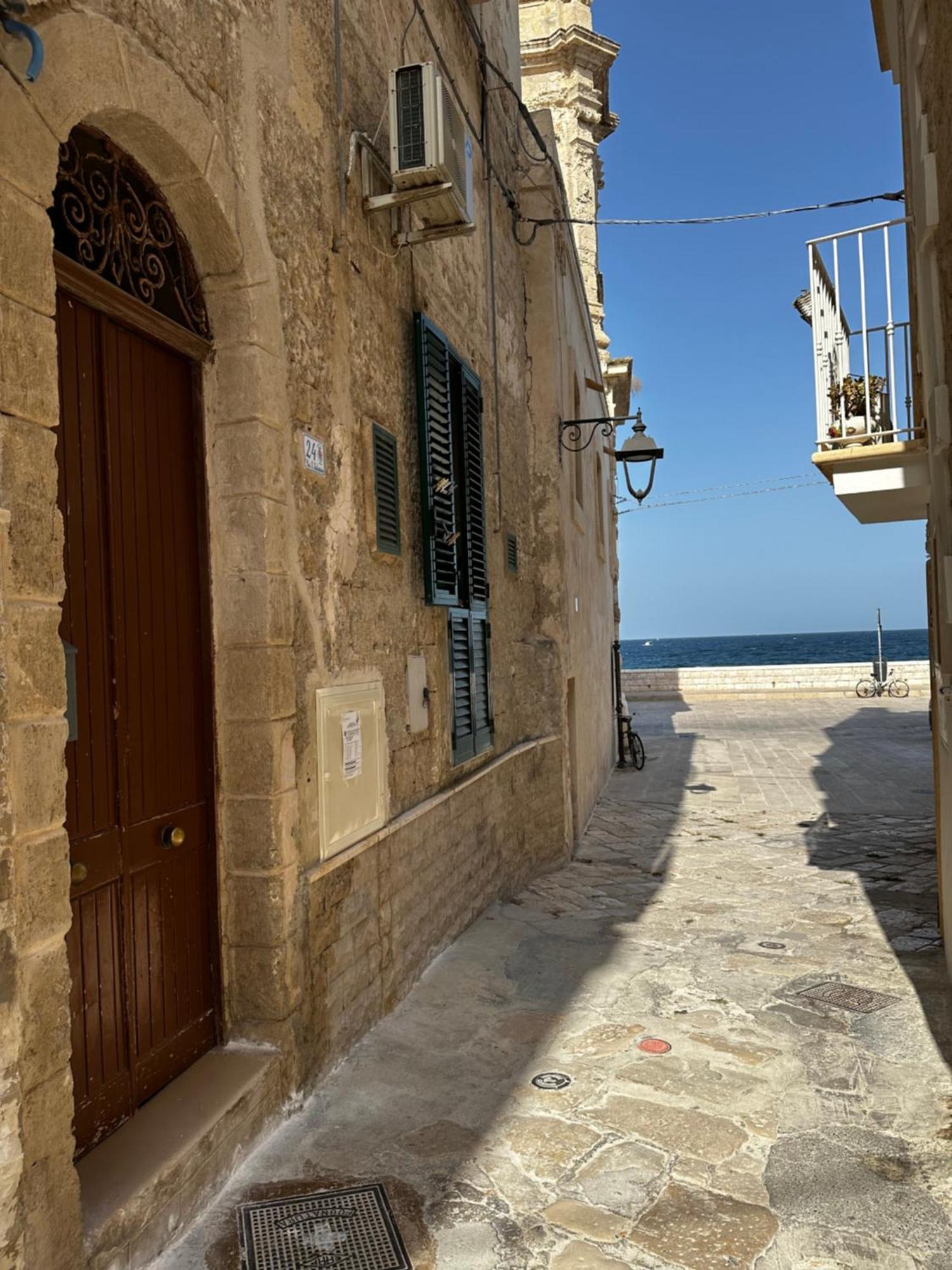 Casa Vacanze San Salvatore Centro Storico Monopoli Εξωτερικό φωτογραφία